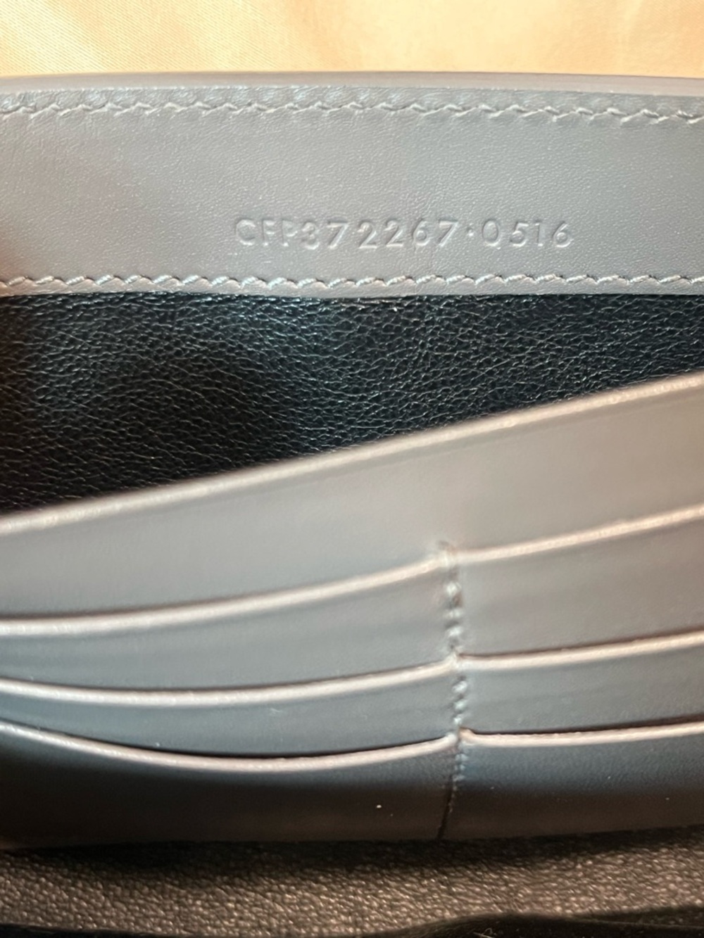 Saint Laurent Gray Leather Wallet on Chain - Picture 6 of 8